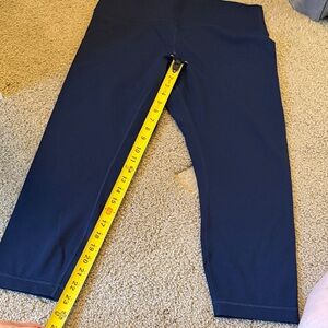 Women’s Navy Performance Leggings 23” inseam size 14